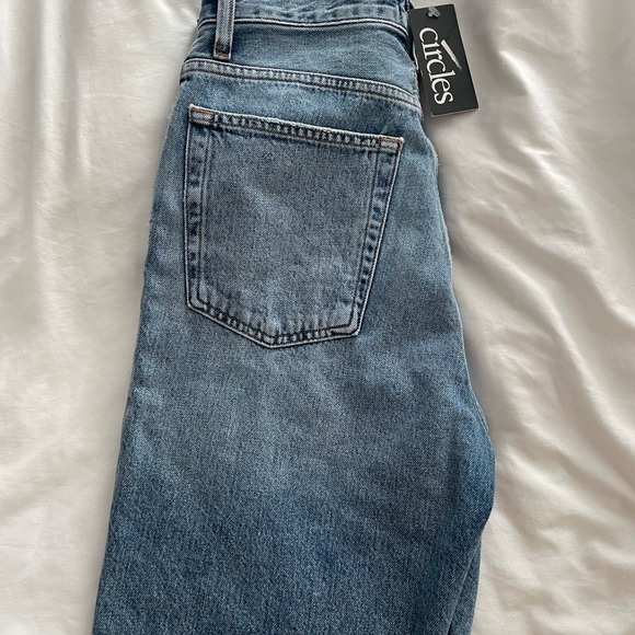 NWT Agolde Jorts style- size 26 - Picture 2 of 5